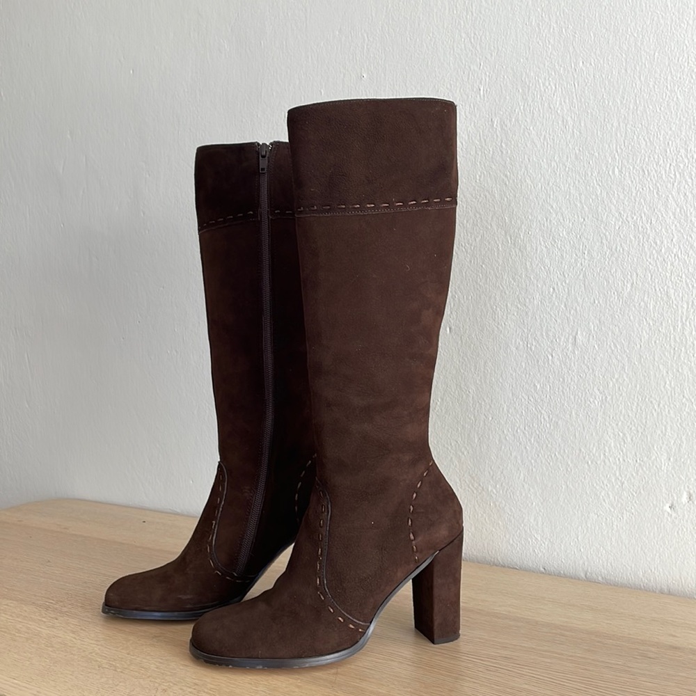 Julia Botella Brown Suede boots